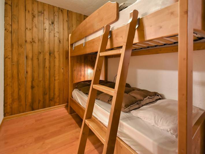 Gîte pour 5 personnes, avec balcon et jardin, animaux acceptés à Madonna di Campiglio - 4