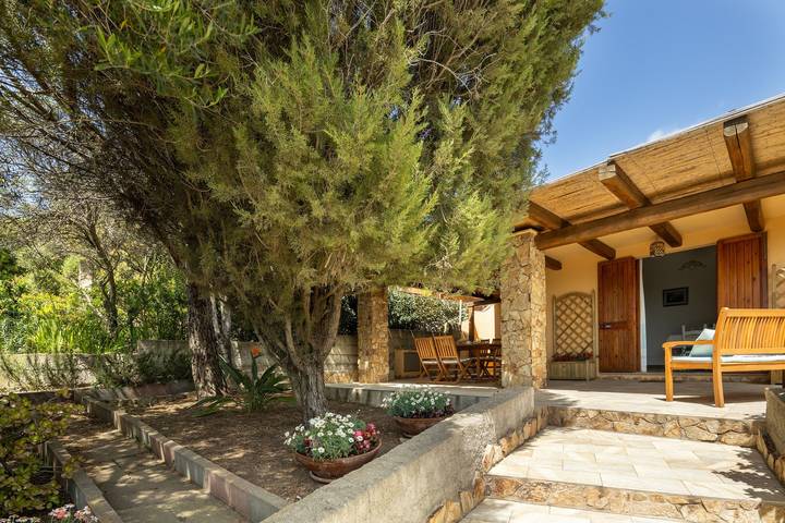 Casa vacanze 'Domu De Maria' con vista mare, terrazza privata e aria condizionata in Torre dei Corsari, Arbus (comune)