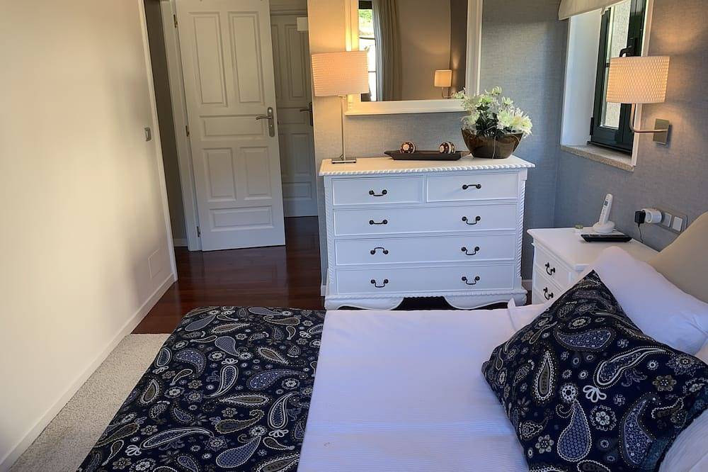 Luxury Rural House Chalet 8´ De Santiago De Compostela in Ames, La Coruña Province