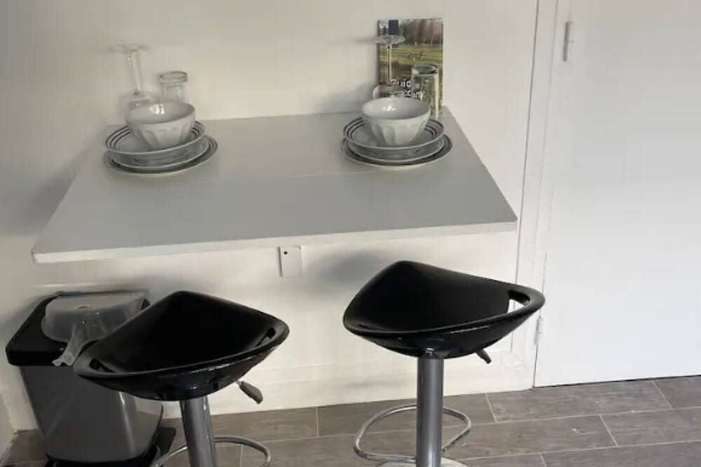 Apartamento entero, A Seulement 30 min de Paris, Près du Rer B in Antony, Altos del Sena