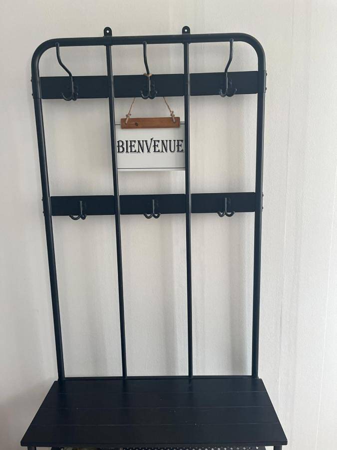 Location de vacances pour 8 personnes, avec vue et jardin à Claye-Souilly