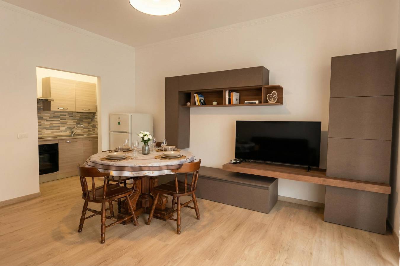 Entire apartment, Casa Vera - 300m from Sea in Ceriale, Riviera di Ponente
