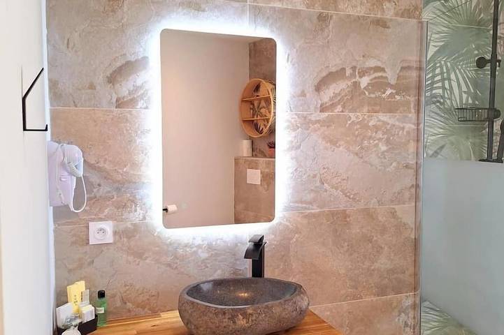 Gîte pour 4 personnes, avec balcon à Sainte-Tulle - 2