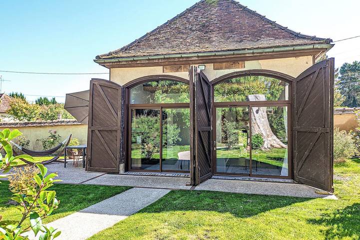 Location de vacances pour 4 personnes, avec jardin à Dosches