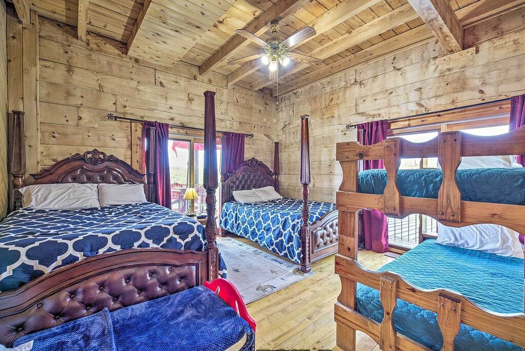 Neu! Geräumige Hütte am Dale Hollow Lake mit Whirlpool! in Dale Hollow Lake