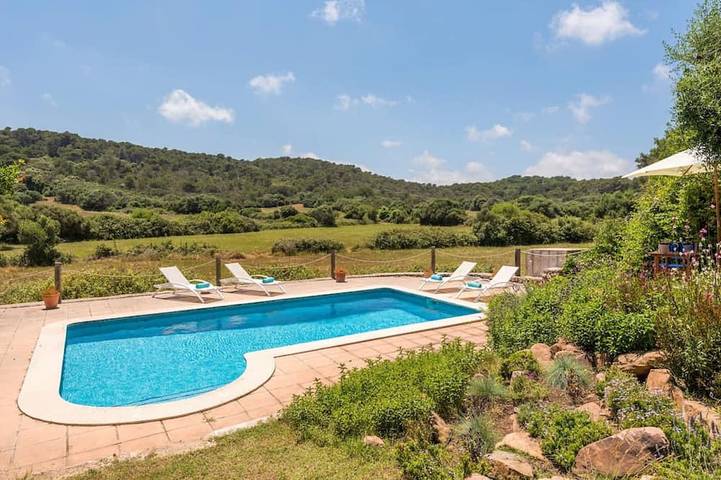 Villa pour 8 personnes, avec jardin - 1