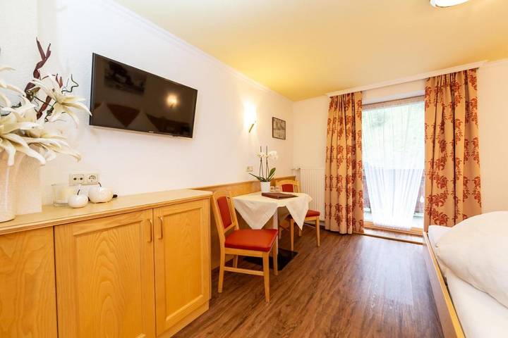 Chambre d’hôte pour 2 personnes, avec balcon à Ischgl - 2