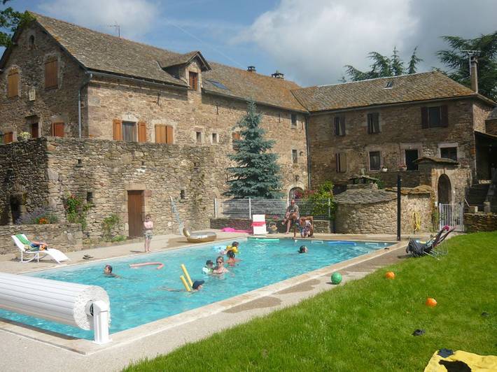 Chambre d’hôte pour 2 personnes, avec jardin et piscine