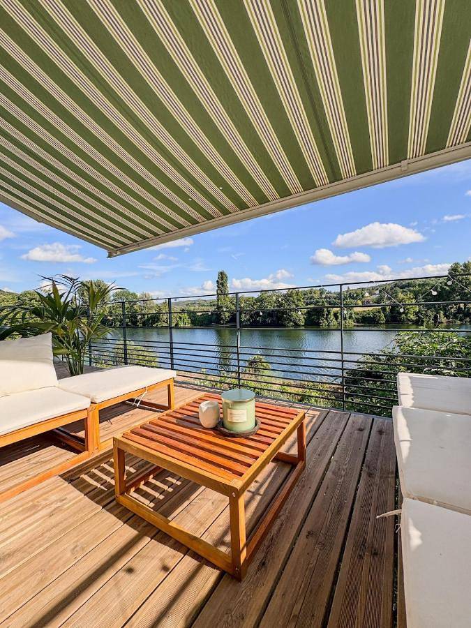 Location de vacances pour 9 personnes, avec Balcon et Terrasse ainsi que Jardin et Piscine à Laroque-des-Arcs - 3