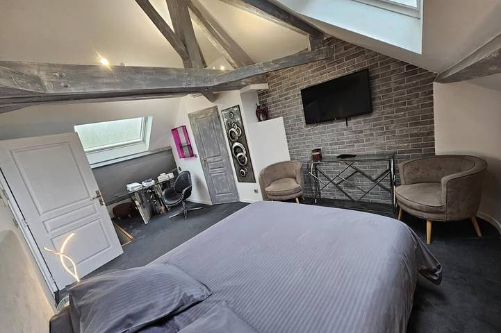 Gîte pour 4 personnes, avec piscine et jardin à Pierry - 4