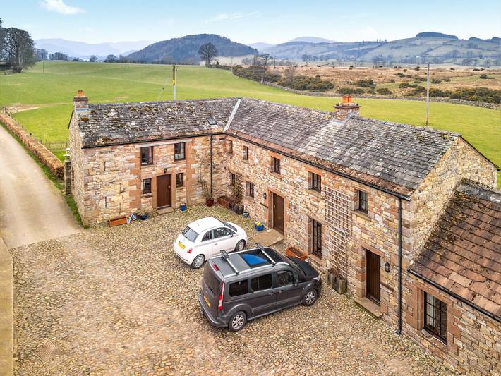 Log cabin for 7 people, with Garden in Pooley Bridge
