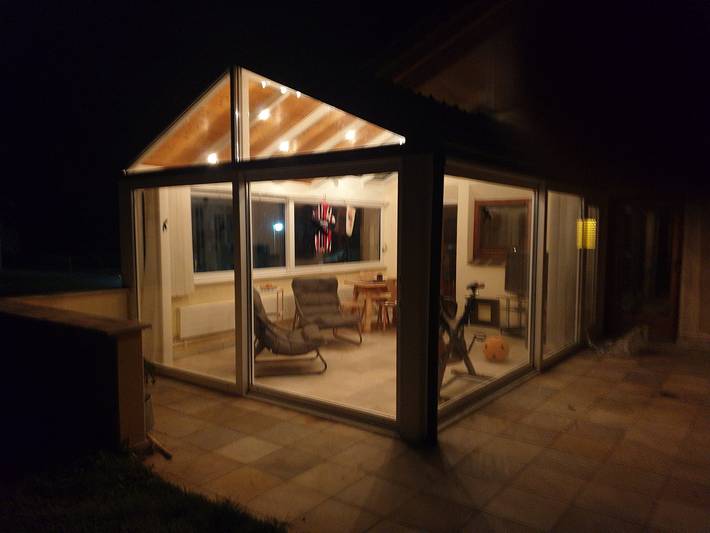 Ferienwohnung für 6 Personen, mit Balkon und Terrasse sowie Garten