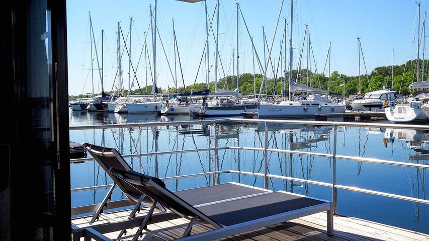Ferienhaus mit Meerblick für 6 Personen, mit Balkon und Ausblick in Boltenhagen