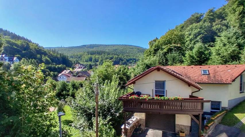 Ferienhaus für 5 Personen, mit Balkon in Waltershausen