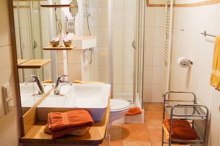 Ferienwohnung für 2 Personen, mit Balkon in Gstadt am Chiemsee - 3