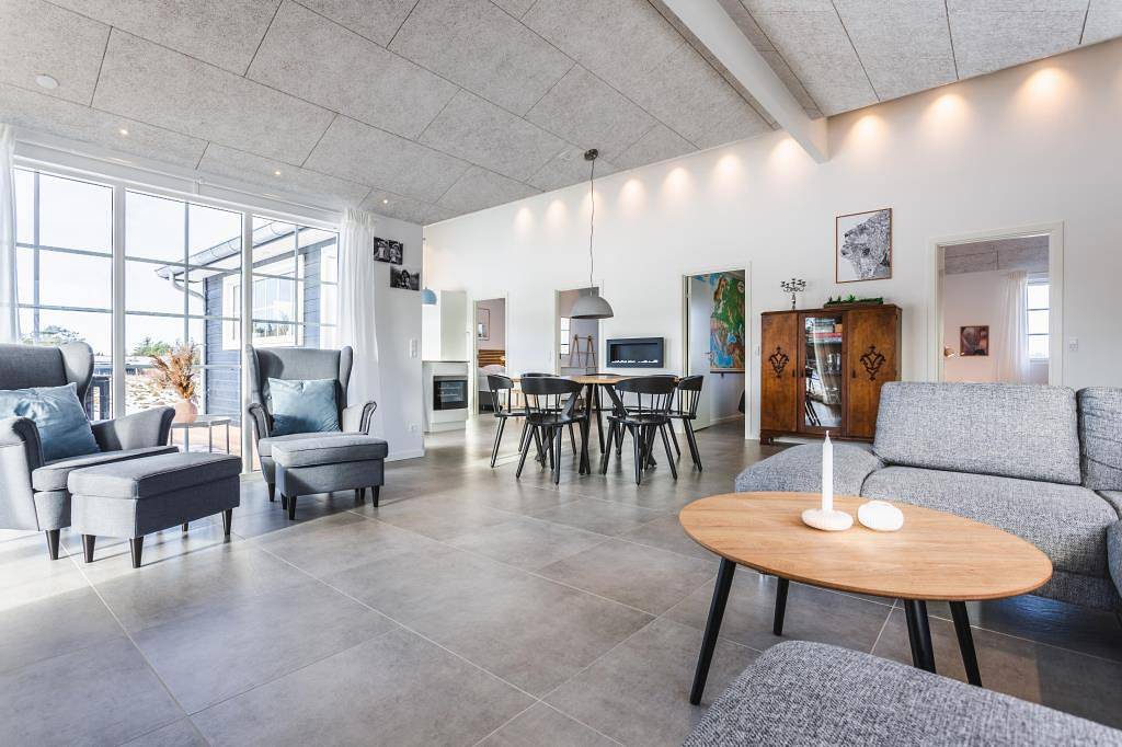 Modern holiday home with enclosed terrace near the beach in lønstrup, Hjørring Region