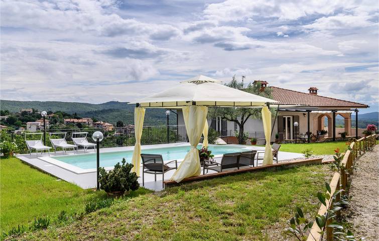 Ferienhaus für 8 Personen, mit Terrasse in Umbrien - 4