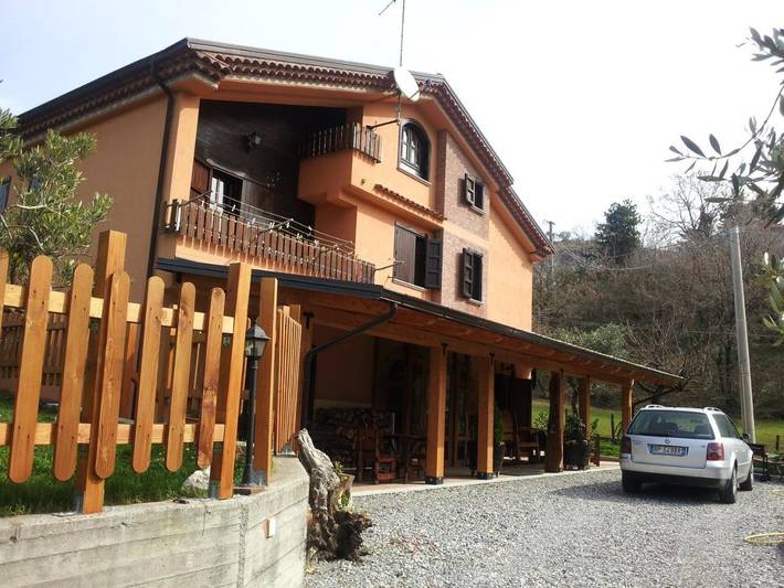 B&b per 2 persone, con Terrazza e Giardino nonché Panorama in Basilicata