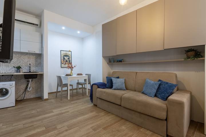 Entire apartment, Sardinia Re - Arcivescovado 9 in Sassari, Sassari Province