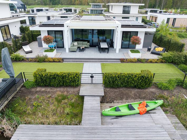 Villa voor 6 personen, with tuin and terras as well as uitzicht op het meer op de Veluwe