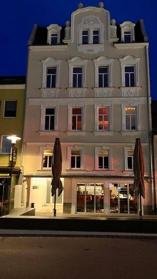 Ganze Wohnung, Two-Bedroom Apartment in Rehau, Landkreis Hof
