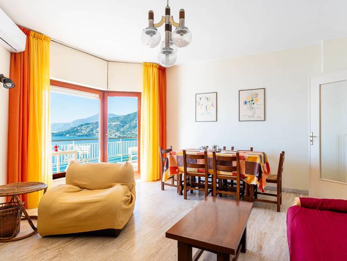 Appartamento intero, Casa di Nando Calandre Mare in Ventimiglia (Città), Ventimiglia