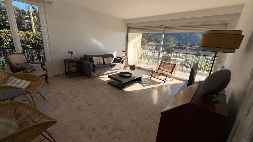 Gîte pour 4 personnes, avec balcon ainsi que piscine et vue dans Plage De L Anse De L Arene - 3