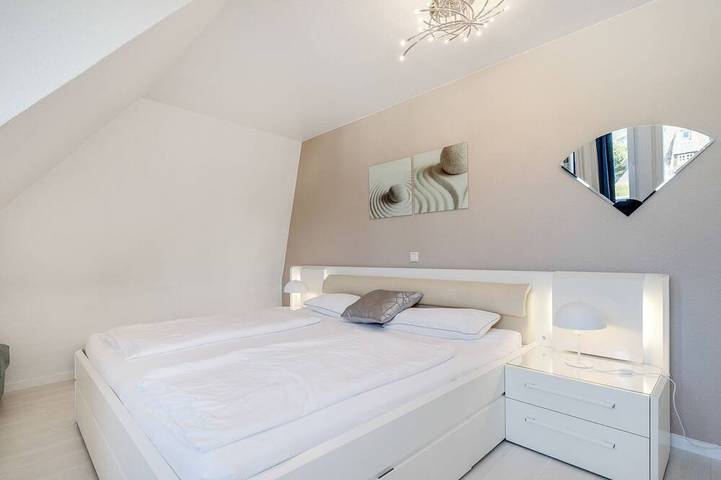 Ganze Wohnung, Henning - Reihenendhaus mit ca. 120 m², bietet zwei bis sechs Personen Platz in Keitum, Sylt (Gemeinde)