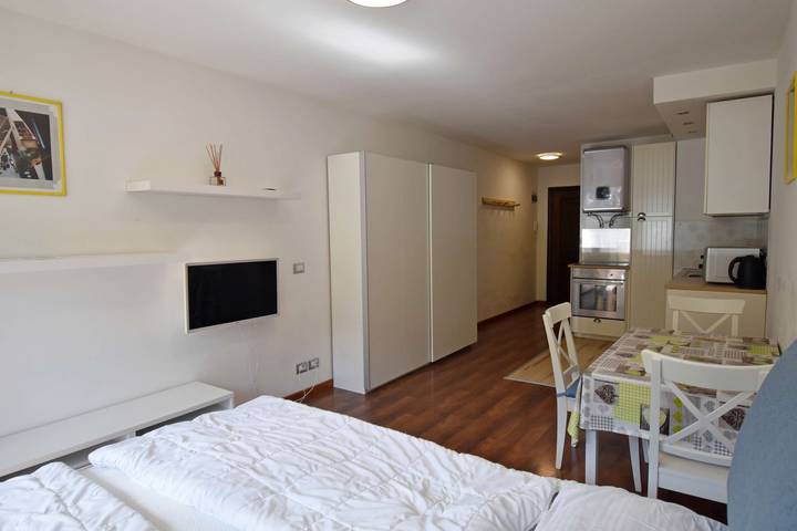 Gîte pour 2 personnes, avec balcon et vue sur le lac, animaux acceptés à Madonna di Campiglio - 4