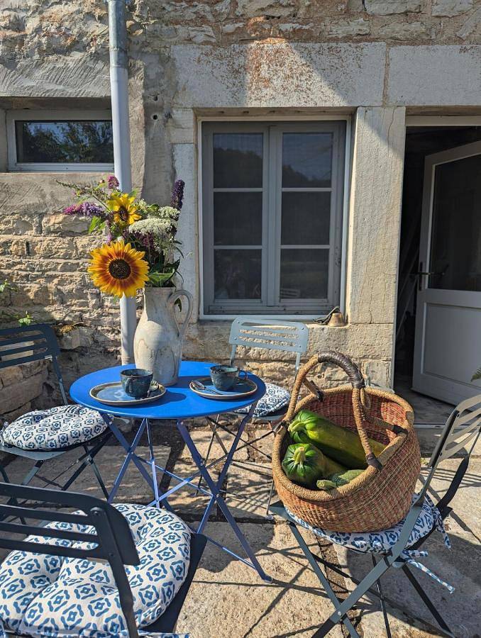 Gîte pour 4 personnes, avec vue et terrasse, adapté aux familles dans Publy