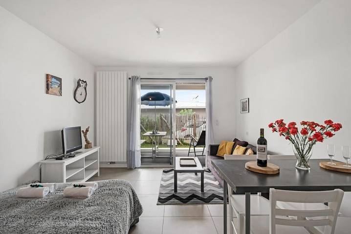 Gîte pour 4 personnes, avec terrasse et vue, animaux acceptés dans Plage Chambre d'Amour - 4