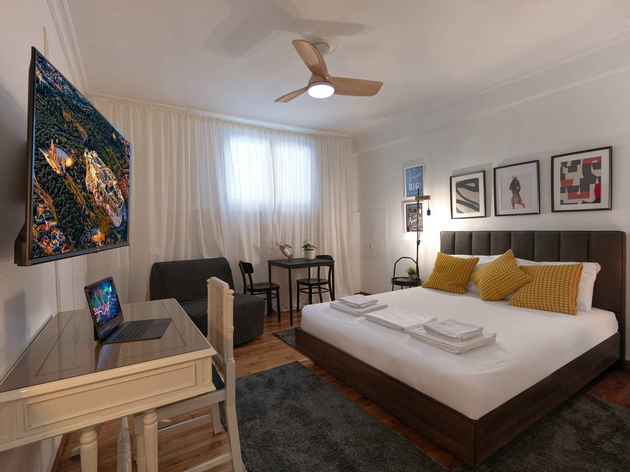 Appartement entier, ·Semi Basement·Modern Living in Kolonak in Section centrale d'Athènes, Athènes