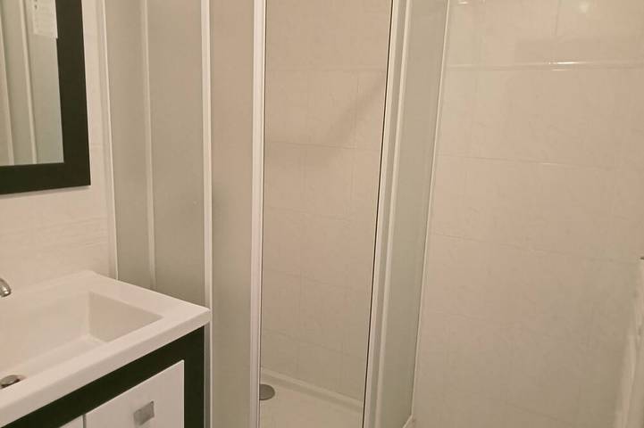 Gîte pour 4 personnes, avec piscine ainsi que jardin et balcon, animaux acceptés dans Plage de Saint-Samson - 3