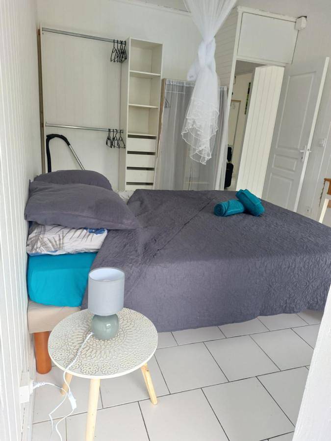 Location de vacances pour 7 personnes, avec jardin dans Plage de Bois Jolan - 4