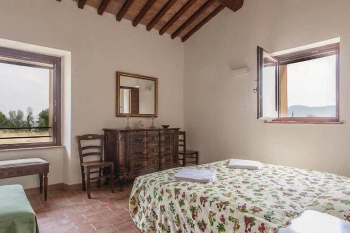 Property with privacy between Olive trees and 360° panorama. in Civitella d'Agliano, Provincia di Viterbo