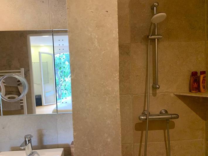 Villa pour 6 personnes, avec jardin et piscine à Opio - 2