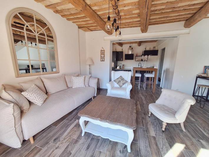 Location de vacances pour 4 personnes, avec terrasse et jardin à Le Pin - 4