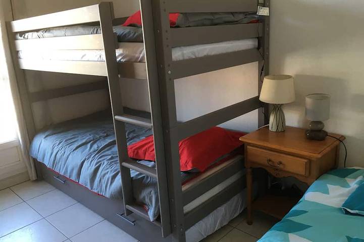 Appartement entier, Sainte-Maxime f3 Climatisé proche mer et commerces avec parking *** in Sainte-Maxime, Côte méditerranéenne (France)