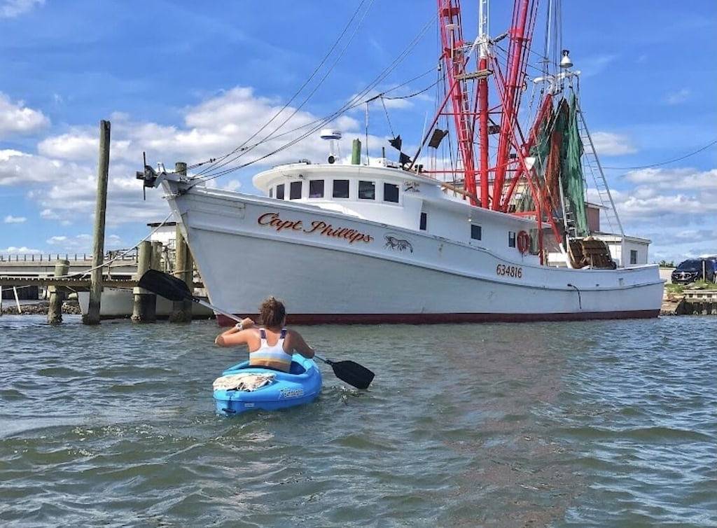 Ganze Wohnung, Walk Score 99 | Waterfront | Kayaks | Design in Swansboro, Camp Lejeune