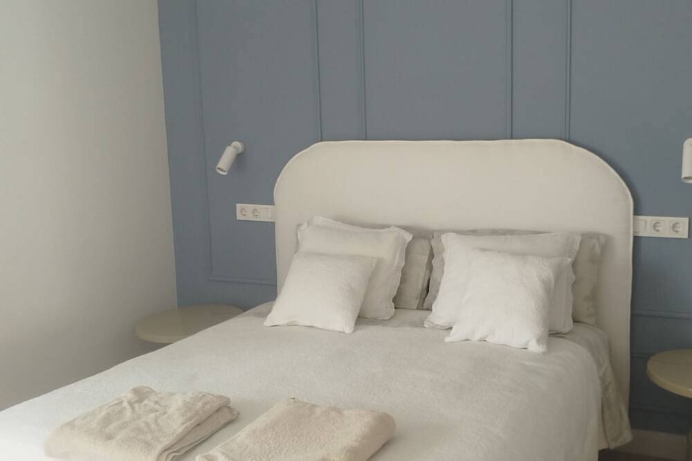 Casa Isabella Grande: Detached House with a Spacious Garden in Entrambasaguas, Côte Cantabrienne