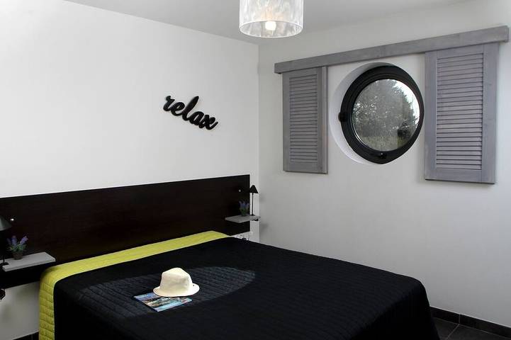 Gîte pour 5 personnes, avec Terrasse et Jardin dans Plage de Kerhornou
