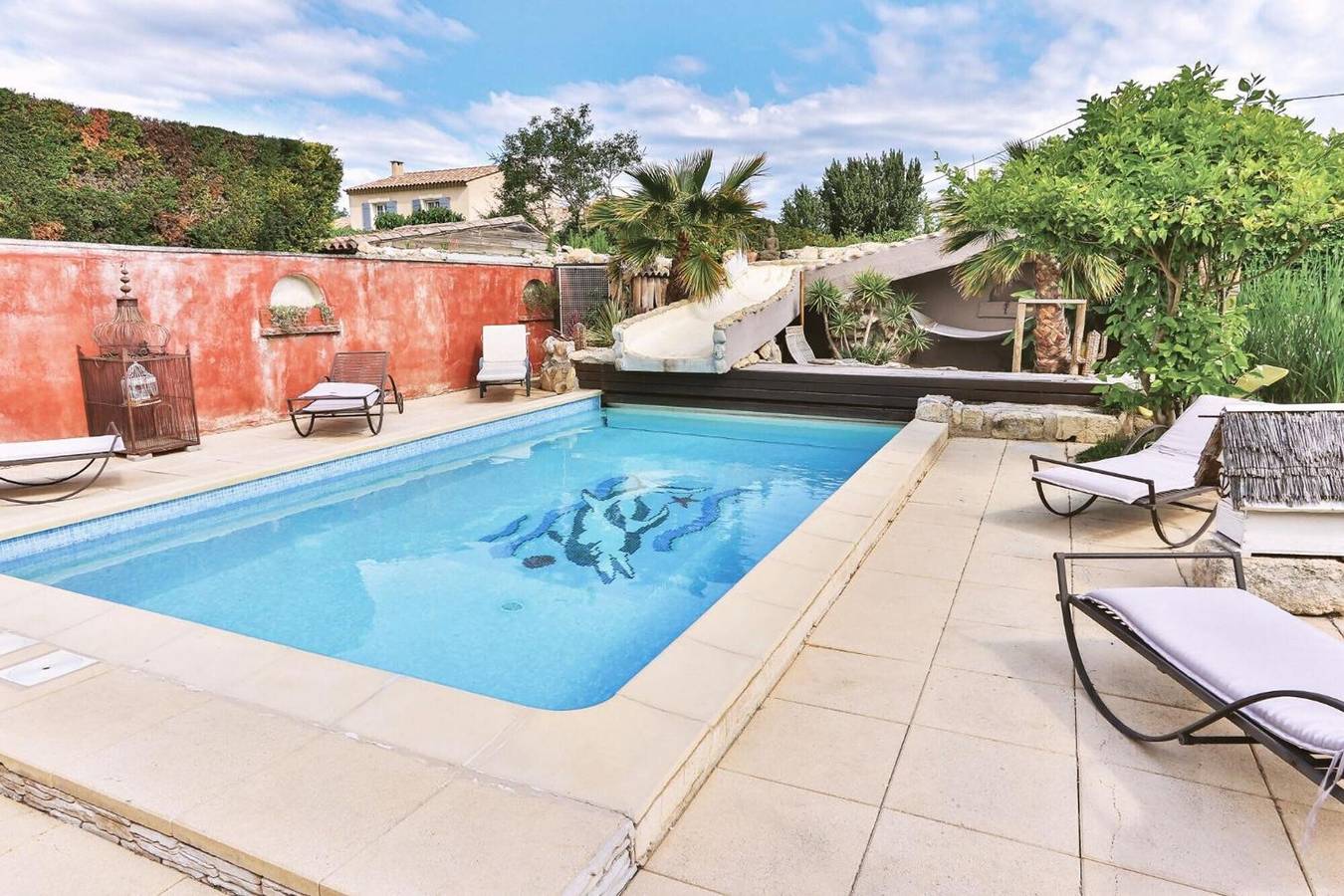 Holiday Home 'La Maison Du Mazet' with Shared Pool, Wi-Fi and Air Conditioning in Maillane, Arles region