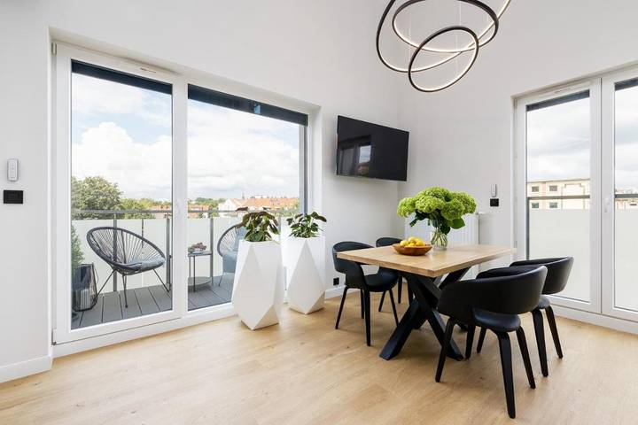 Ferienwohnung für 4 Personen, mit Balkon und Terrasse sowie Ausblick in Allenstein - 2