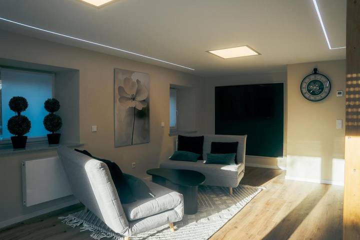 Ferienhaus für 6 Personen, mit Whirlpool und Terrasse sowie Garten und Sauna