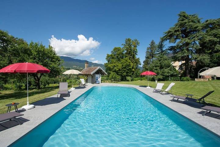 Maison de vacances pour 2 personnes, avec jardin ainsi que piscine et terrasse