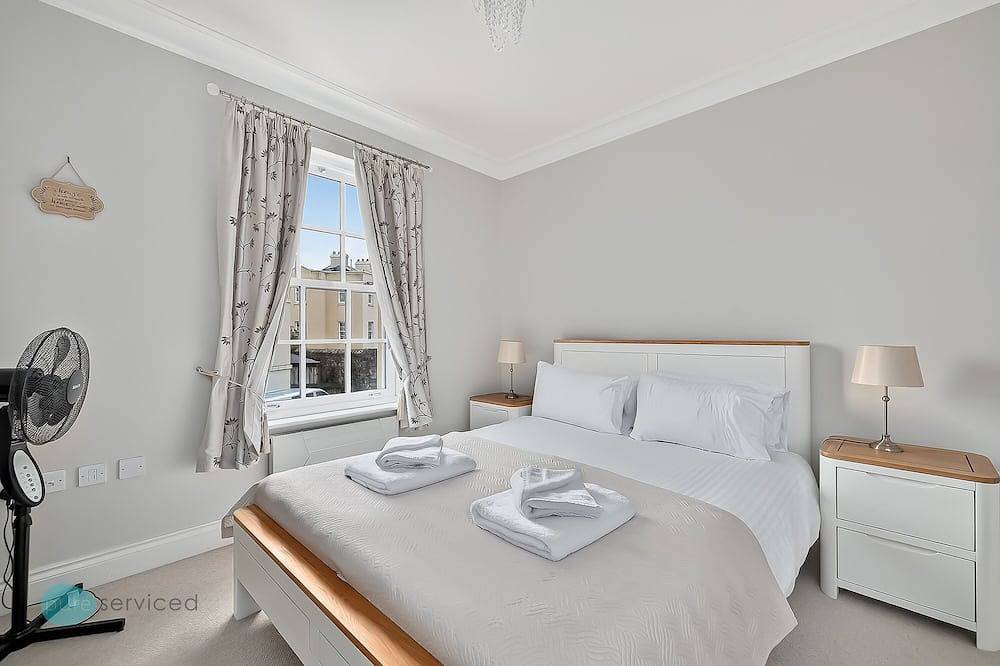 3 Bed - The Boundary by Smart Welcomes in Plymouth, South West England