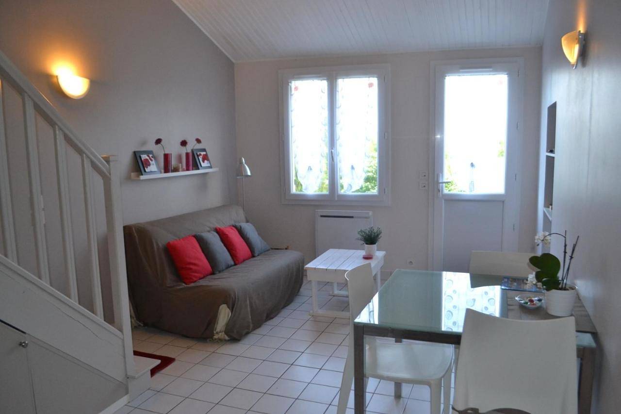 Holiday Home in Jonzac, Région de Jonzac
