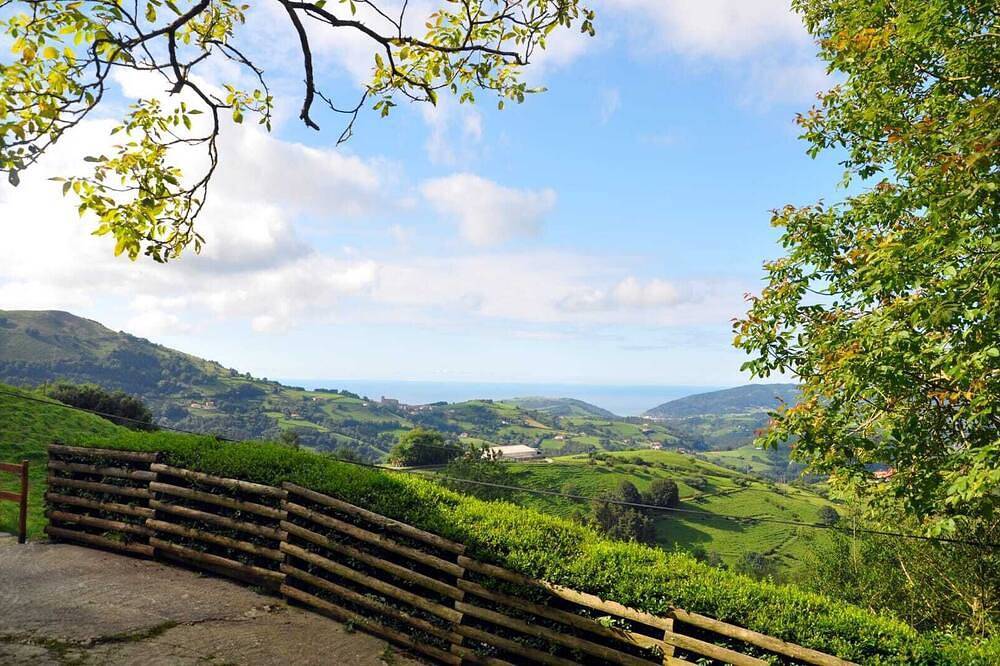 Lizardi rural loft for 2 people in Aia, Gipuzkoa