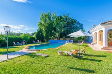 Villa in Inca, Mallorca Inselmitte für 8 