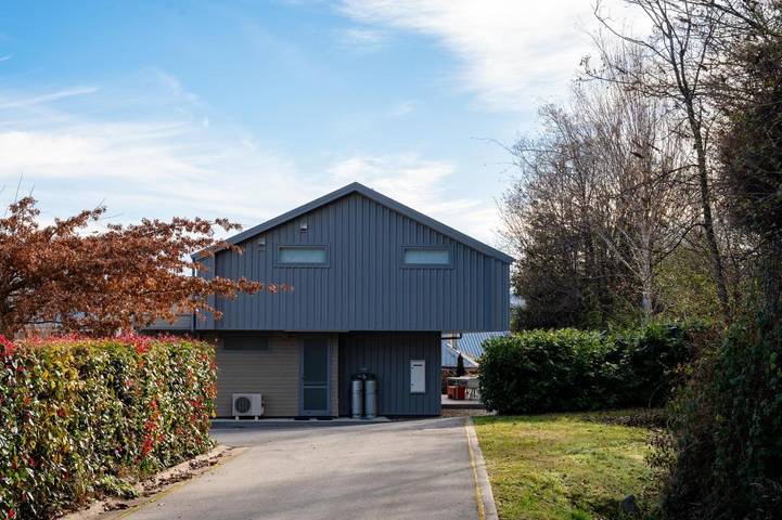 Appartement de vacances pour 6 personnes, avec vue sur le lac et jardin ainsi que vue et terrasse - 1
